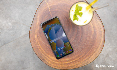 Mở hộp và trên tay Vsmart Aris Pro: Camera ẩn đầu tiên tại Việt Nam