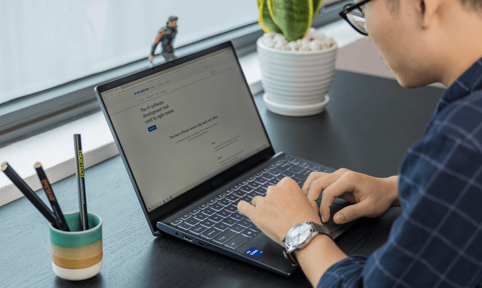 Đánh giá chi tiết MSI Modern 14: mỏng nhẹ, cao cấp và mạnh mẽ!
