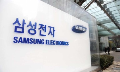 Samsung đứng thứ hai về doanh thu từ chip trong năm qua, xếp sau Intel