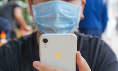 Apple giải thích cách thức hoạt động của tính năng mở khóa iPhone bằng Apple Watch