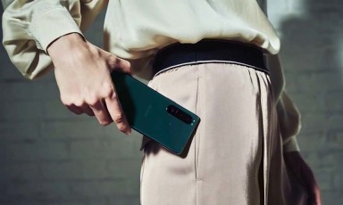Lâu lắm rồi, mảng kinh doanh smartphone của Sony mới không lỗ!