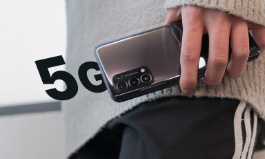 Mua Smartphone tầm trung có 5G là “phí phạm”?