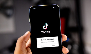 Lắm "comment rác", TikTok cho người dùng xoá cả trăm bình luận cùng lúc