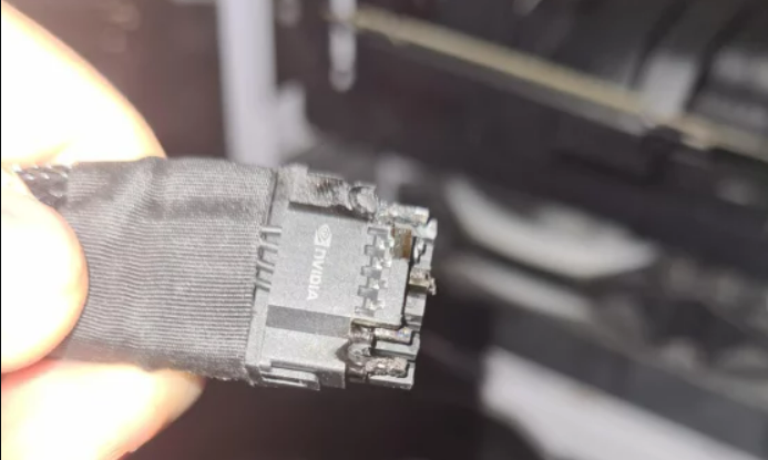 NVIDIA đưa ra tuyên bố chính thức về vụ nóng chảy dây cáp điện.