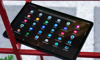 Trên tay Samsung Galaxy Tab S8 5G: Có gì hay mà bán chạy nhất toàn dòng máy?