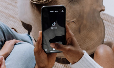 TikTok kéo dài thời lượng video lên 10 phút