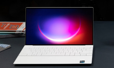 Trên tay Dell XPS 13 Plus: Chiếc laptop của năm 2050!