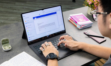 Galaxy Tab S8 series và Microsoft 365: Những gì bạn cần để trở thành "Chiến thần công sở"