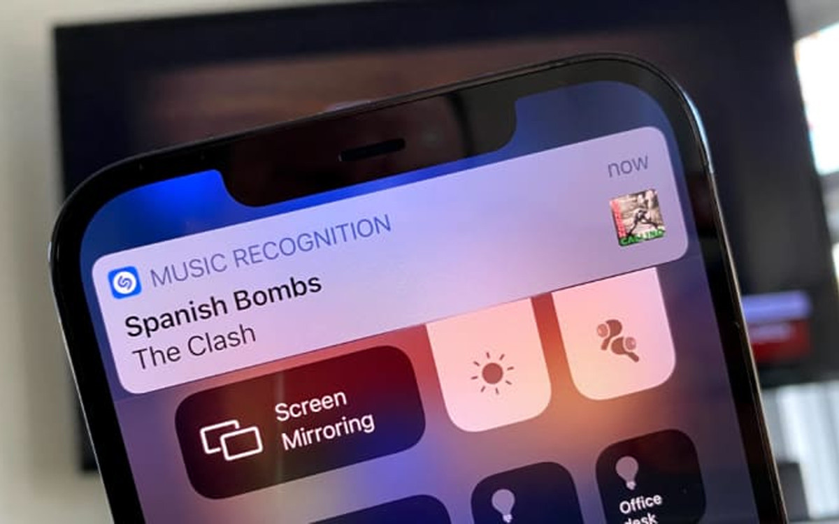 Cách nhận diện bài hát cực nhanh với iOS 14.2